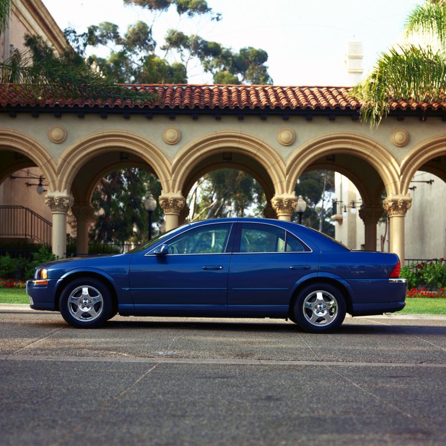  Lincoln LS 2000 года  (фото 54 из 57)